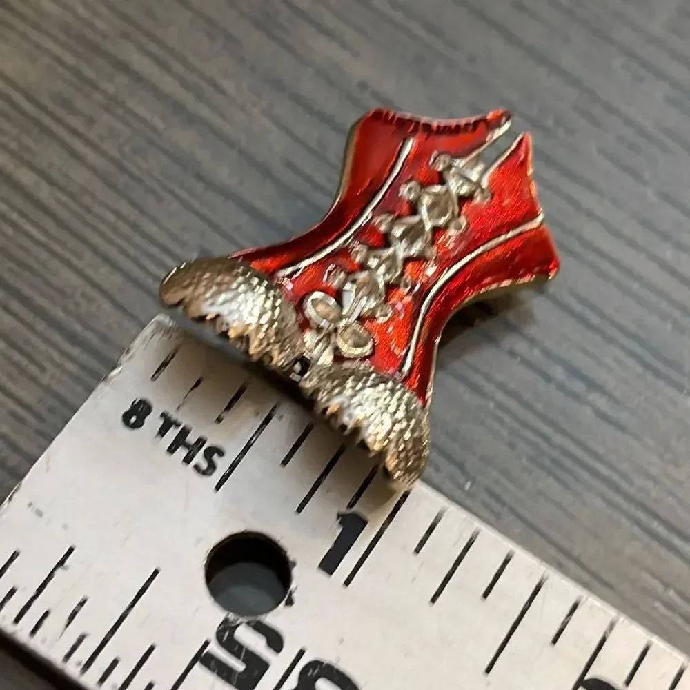2001 Silver-tone Bustier Brooch Pin By Jill Weiner Lingerie Fashion Burlesque